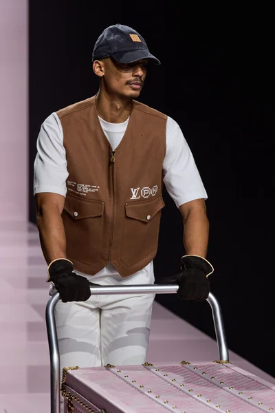 Look 81